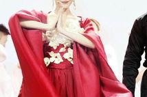 广场舞搞笑节目,欢乐舞步中的幽默瞬间