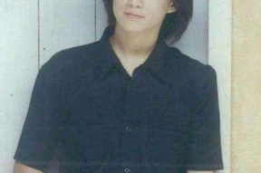 张国荣年轻时的照片,张国荣年轻时光的永恒印记